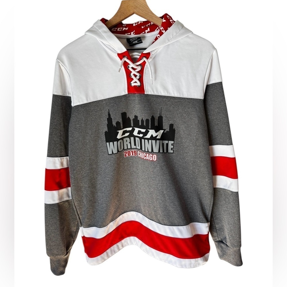 CCM Hockey Men’s World Invite Chicago 2019 Laced Front Hoodie Sz M